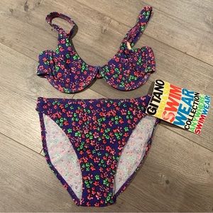 **SOLD** Vintage 90’s bikini